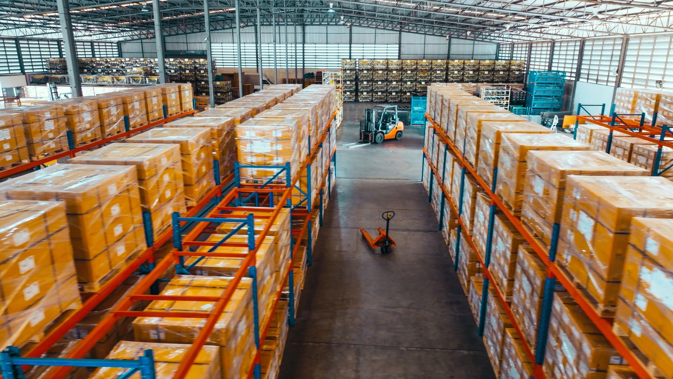 Warehouse storage and logistics operations